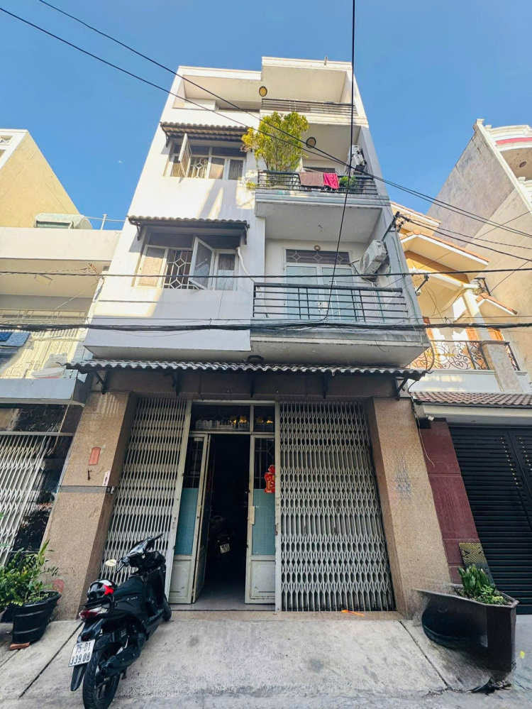 NHÀ 1/ ĐÚC 4 TẦNG - VỊ TRÍ THÔNG XE TẢI - 6x16M -...