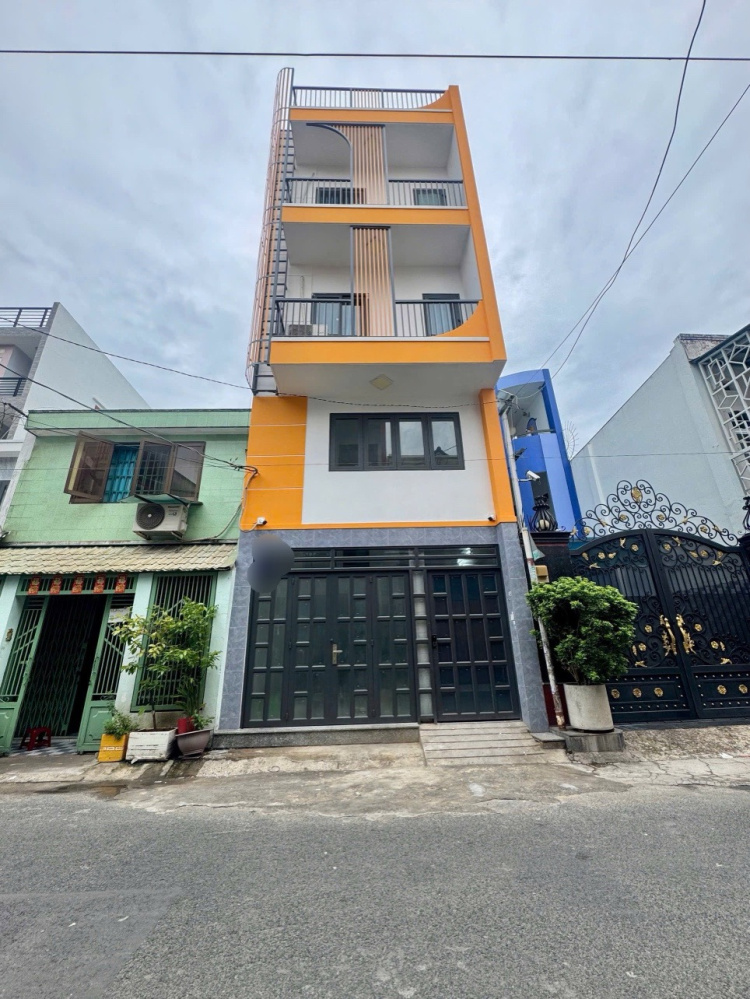 Bán CHDV 5 Tầng Đ.Trịnh Đình Trọng - 4,5x34m - 17P...