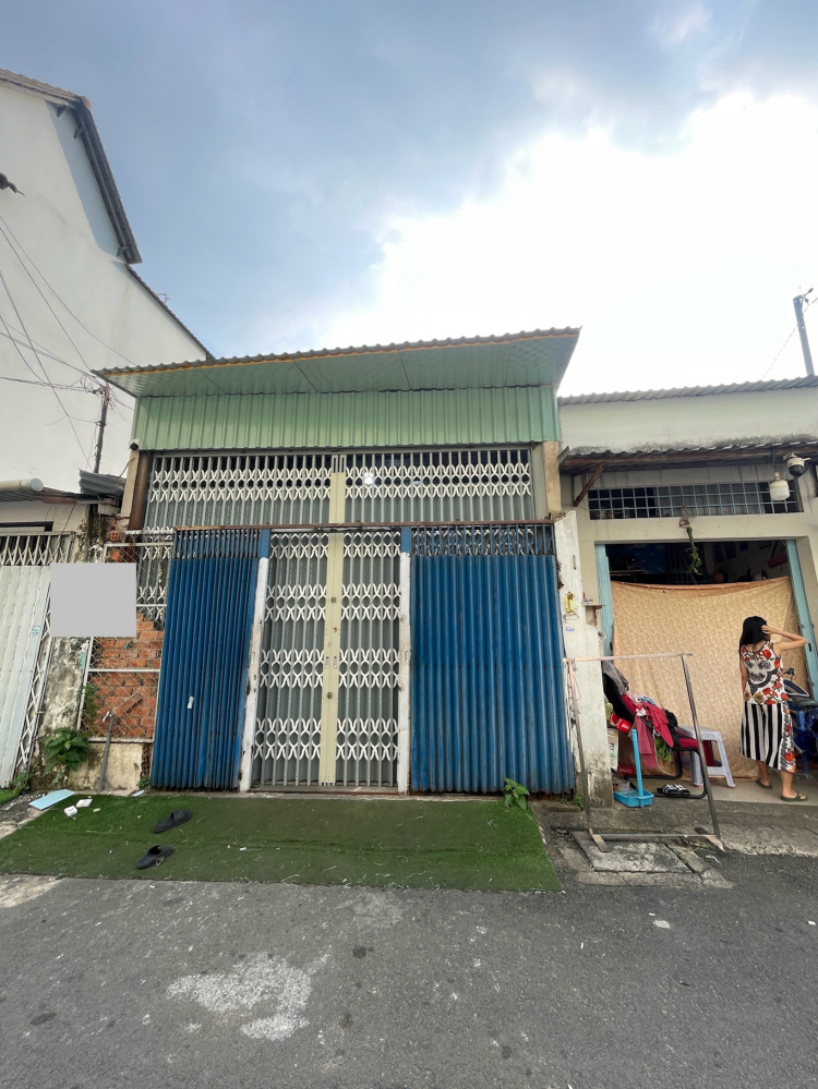 ĐẤT ĐẸP 4x28m CN 112m2 - KHU NHÀ LẦU - HẺM XE HƠI...