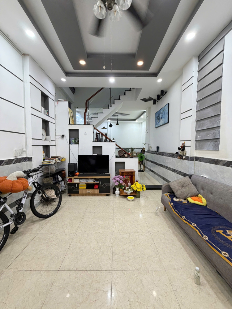 NHÀ 2/ LIÊN KHU 10-11, QUẬN BÌNH TÂN - 52M2 - 4 TẦNG BTCT - HẺM 6M - CHỈ 5₫350