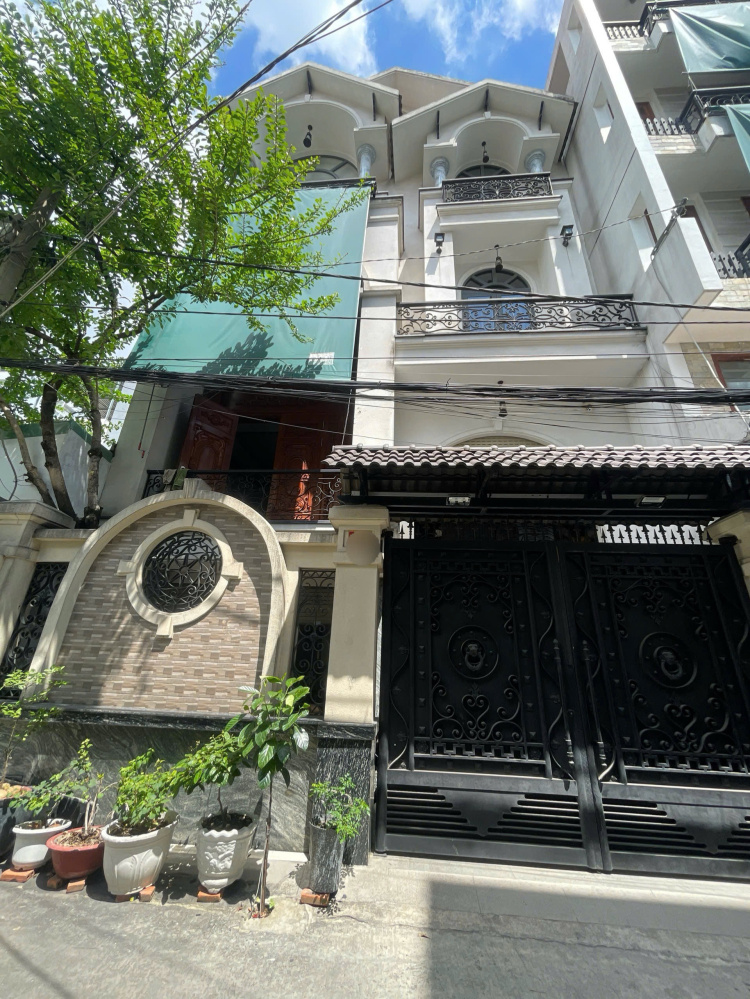 BIỆT THỰ 5 TẦNG NGAY CHỢ TÂN HƯƠNG - 8x11.5M - HẺM...