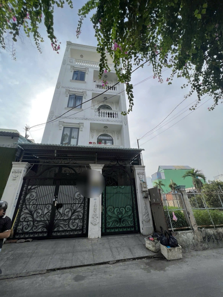 Nhà 1/ Q.Tân Phú - 5 tầng - Có Thang Máy - 6.2x18m - 9p - Khoán 30tr - Hẻm thông xe tải