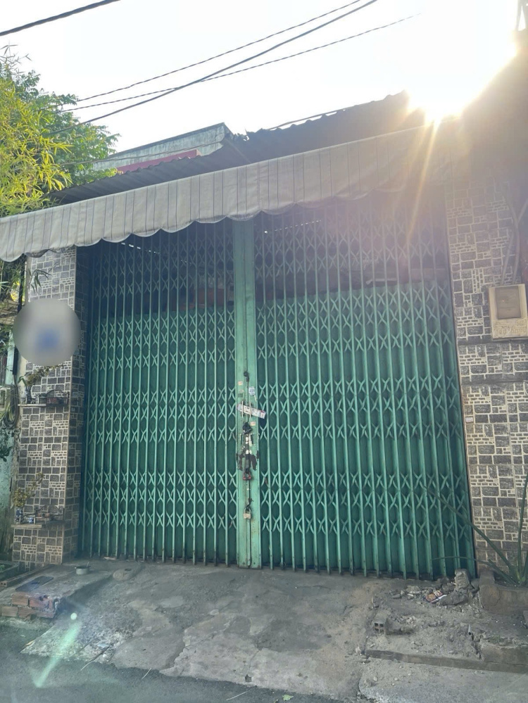 Đất Sẵn Nhà Cũ 2 Tầng - 5x23m - Hẻm Xe Tải - Cách...