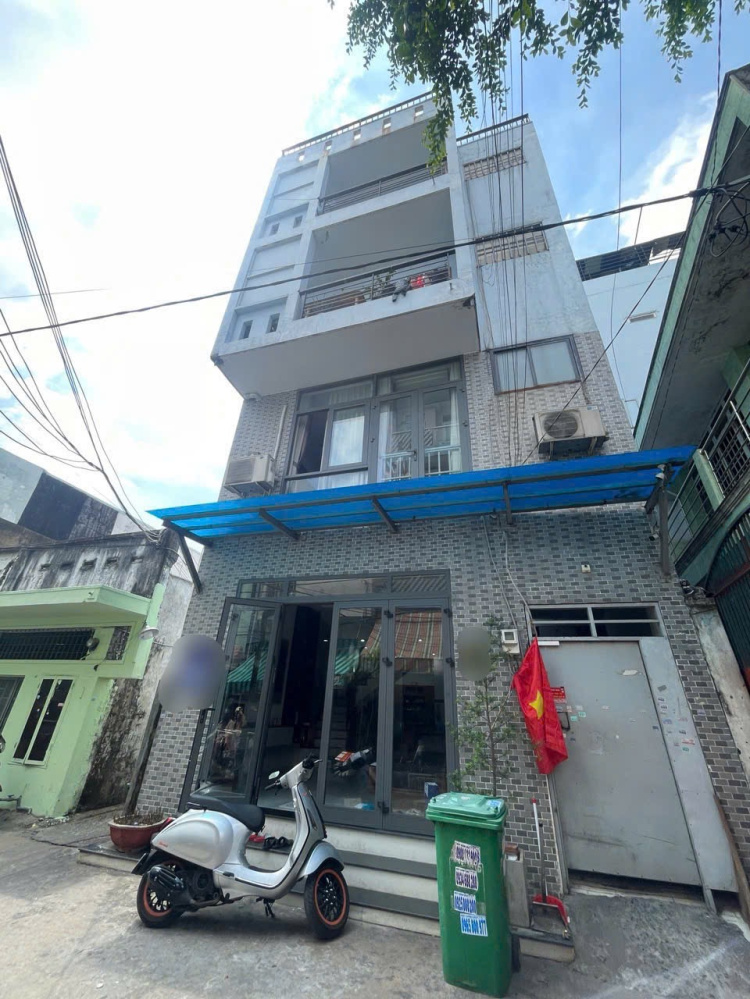 Nhà 5 Tầng - 6.6x13m NH 18M - 21 Phòng - Thu nhập...